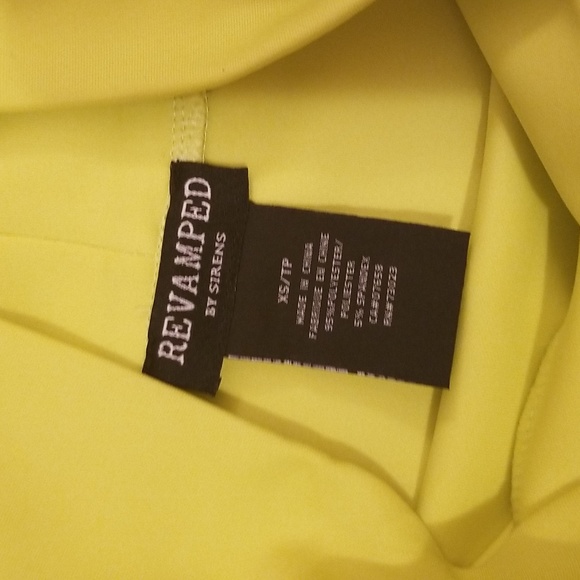 Lime Green Pencil Skirt - Picture 3 of 3